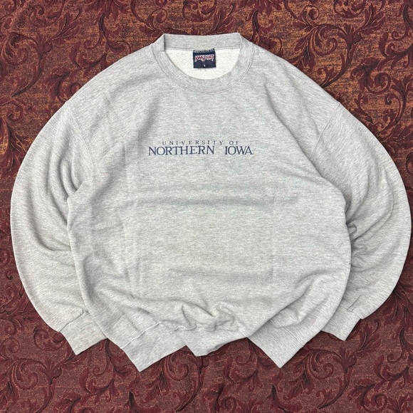 VTG Jansport University of Northern Iowa Embroidered Crewneck - Picture 1 of 2